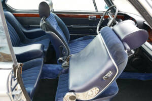 Image 39/50 of BMW 3.0 CSi (1974)