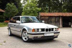 Bild 2/74 von BMW M5 Touring (1992)