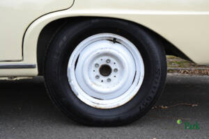 Image 39/47 of Mercedes-Benz 190 c (1963)