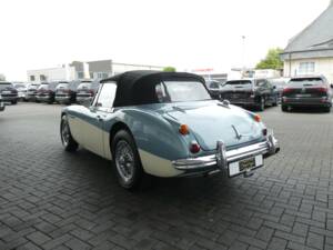 Imagen 6/23 de Austin-Healey 3000 Mk III (BJ8) (1966)