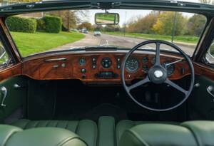 Bild 16/29 von Bentley S1 DHC Park Ward (1958)