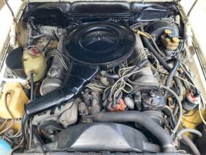 Bild 29/57 von Mercedes-Benz 450 SL (1975)