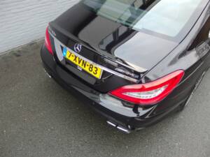 Image 10/97 of Mercedes-Benz CLS 63 AMG S 4MATIC (2013)