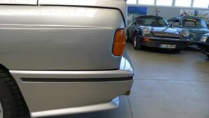 Immagine 33/45 di BMW M3 (1987)