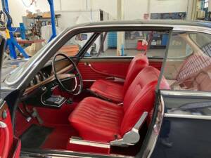Bild 35/36 von BMW 2000 CS (1968)