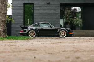 Bild 10/95 von Porsche 911 Turbo 3.3 (1991)