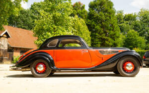 Image 12/50 of BMW 327 (1939)