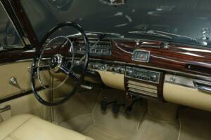 Afbeelding 24/50 van Mercedes-Benz 220 S Cabriolet (1957)