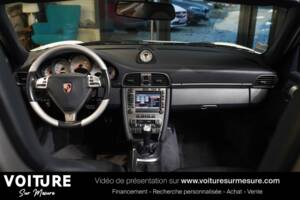 Image 8/29 of Porsche 911 Carrera 4S (2006)