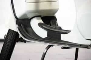 Imagen 12/50 de Piaggio Vespa 50 N Special (1979)