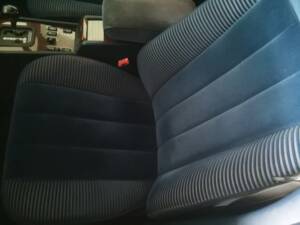 Bild 12/19 von Mercedes-Benz E 420 (1994)