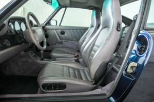 Bild 30/50 von Porsche 911 Carrera 2 (1991)