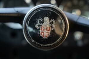 Image 22/36 of Austin FX 4 D London Taxi (1961)