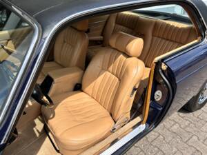Immagine 13/24 di Jaguar XJ 6 C 4.2 (1977)