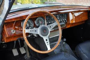 Bild 18/50 von Jaguar Mk II 3.8 (1962)