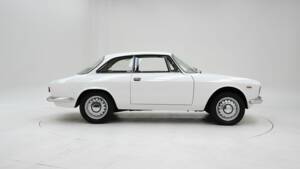 Imagen 6/15 de Alfa Romeo Giulia 1600 Sprint GT Veloce (1966)