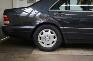 Bild 33/36 von Mercedes-Benz S 500 (1996)