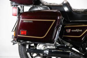 Immagine 32/50 di Honda GL 1100 Gold Wing (1981)