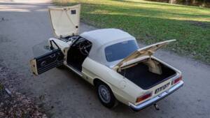 Image 26/58 of Alfa Romeo 2000 Spider Veloce (1977)