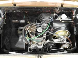 Image 11/14 of FIAT 600 Spider Vignale (1966)