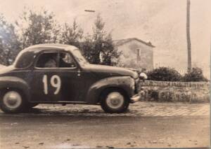Image 32/36 of FIAT 500 C Topolino (1950)