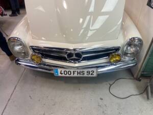 Afbeelding 2/56 van Mercedes-Benz 250 SL (1967)