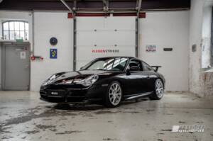 Image 2/13 de Porsche 911 GT3 (2004)