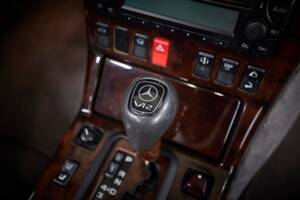 Immagine 68/95 di Mercedes-Benz SL 600 (1998)