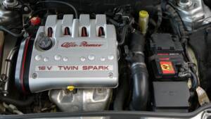 Image 8/39 of Alfa Romeo GT 1.8 Twin-Spark (2007)
