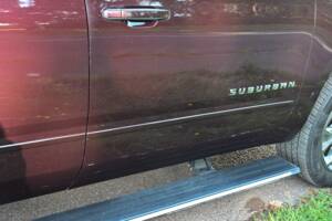 Image 45/50 of Chevrolet Suburban (2017)