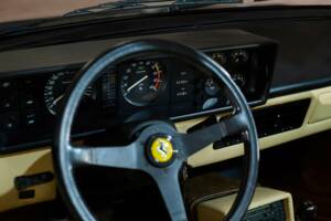 Bild 43/99 von Ferrari Mondial Quattrovalvole (1985)