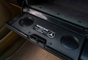 Imagen 20/25 de Mercedes-Benz 280 E (1981)