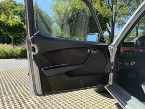 Imagen 31/42 de Mercedes-Benz 450 SEL 6,9 (1975)