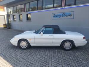 Image 11/27 of Alfa Romeo 2.0 Spider (1991)