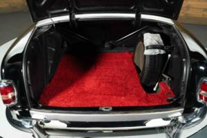 Image 6/19 de Mercedes-Benz 220 a (1955)
