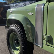 Bild 3/4 von Land Rover Defender 110 (1993)