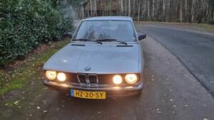 Bild 6/8 von BMW 525i (1982)