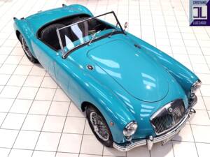 Image 4/41 of MG MGA 1500 (1958)