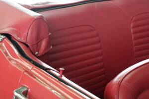 Image 38/50 of Ford Mustang 289 (1964)