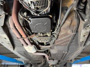 Image 32/34 of Mercedes-Benz 200 (1983)