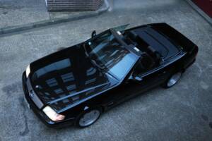 Image 77/100 of Mercedes-Benz SL 600 (1998)