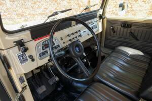 Bild 40/50 von Toyota Land Cruiser BJ 40 (1977)