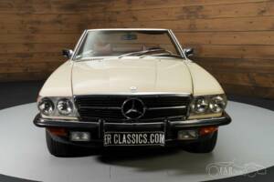Image 4/19 de Mercedes-Benz 350 SL (1972)