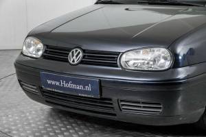 Bild 18/50 von Volkswagen Golf IV Cabrio 1.8 (2001)