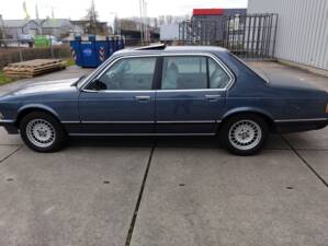Bild 9/113 von BMW 735i (1986)