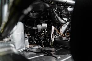 Image 38/46 de Porsche 911 RSR 3.0 (1976)
