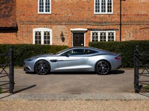 Image 79/80 of Aston Martin Vanquish (2013)