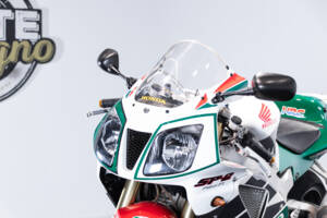 Bild 15/50 von Honda DUMMY (2003)