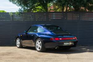 Bild 2/62 von Porsche 911 Carrera 4 (1996)