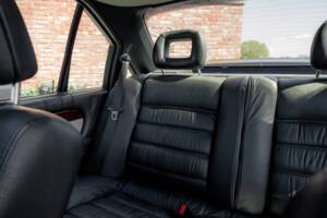 Image 36/75 of Lotus Carlton (1991)